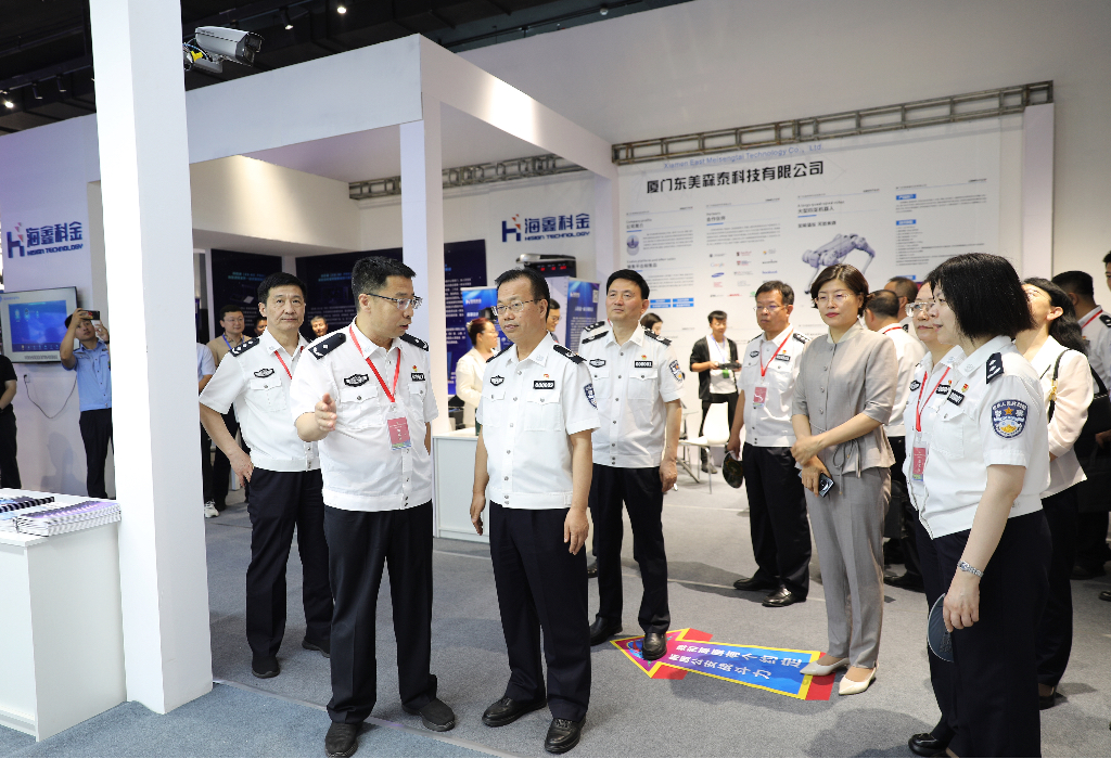 3-240Q211050TU 首页- 尊龙集团中国官方网站